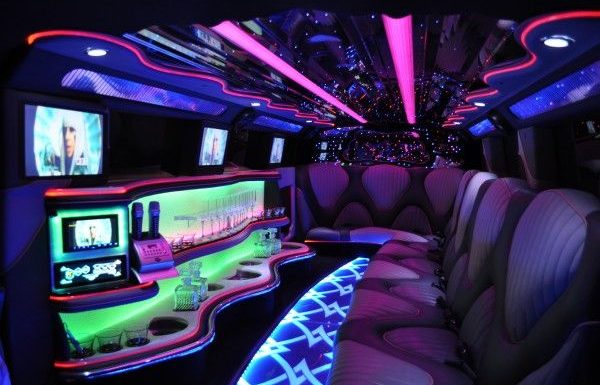 Hire limo in kitchener